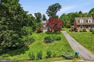 53 Letitia Ln, Media, PA 19063 - Photo 1