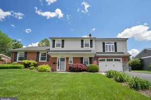 708 Lincoln Dr, Brookhaven, PA 19015 - Photo 1