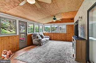 105 Grace Ln, Aston, PA 19014 - Photo 29