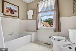 105 Grace Ln, Aston, PA 19014 - Photo 41