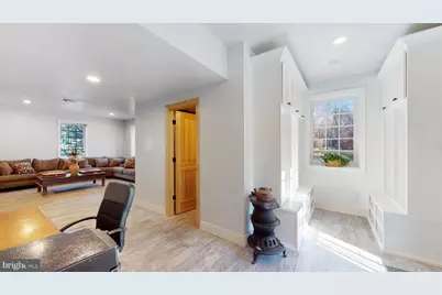 901 Crum Creek Rd, Broomall, PA 19008 - Photo 49