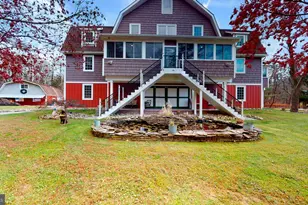 901 Crum Creek Rd, Broomall, PA 19008 - Photo 1