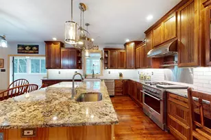 901 Crum Creek Rd, Broomall, PA 19008 - Photo 5