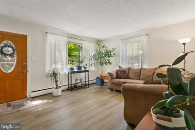 117 W Wayne Avenue, Aldan, PA 19018 - Photo 5