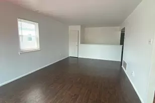 303 Corinthian Ave, Essington, PA 19029 - Photo 3