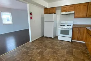303 Corinthian Ave, Essington, PA 19029 - Photo 5