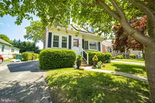 334 Highland Terrace, Holmes, PA 19043 - Photo 1