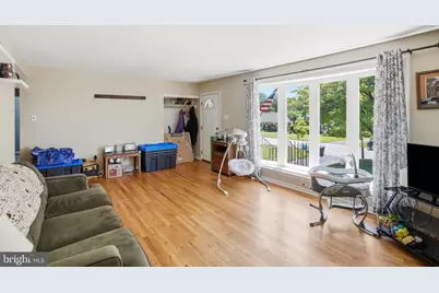 112 Meadowbrook Lane, Brookhaven, PA 19015 - Photo 5