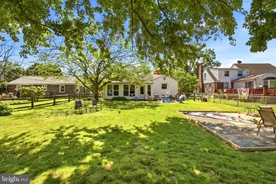 112 Meadowbrook Lane, Brookhaven, PA 19015 - Photo 13