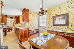 13 Mulberry Ln, Newtown Square, PA 19073 - Photo 11