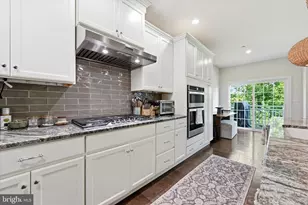 211 Corvus Cir, Media, PA 19063 - Photo 7