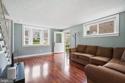 2574 Stoneybrook Lane, Drexel Hill, PA 19026 - Photo 3