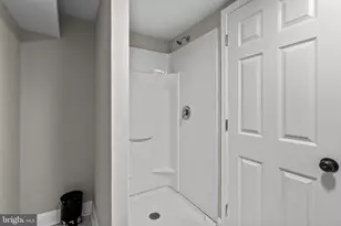 1072 Tremont Dr, Glenolden, PA 19036 - Photo 21