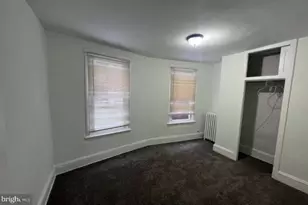 205 Damons Ln, Darby, PA 19023 - Photo 15