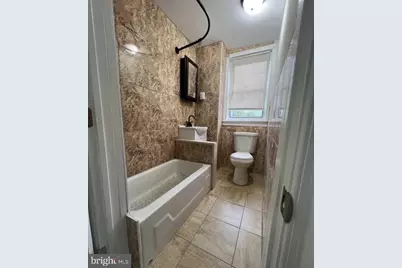 205 Damons Lane, Darby, PA 19023 - Photo 13