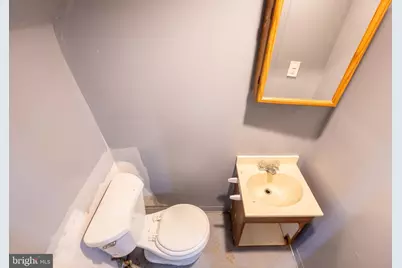 7023 Clover Lane, Upper Darby, PA 19082 - Photo 9