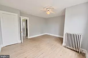 7023 Clover Ln, Upper Darby, PA 19082 - Photo 11