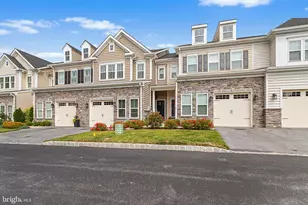 203 Trotters Ct, Newtown Square, PA 19073 - Photo 1
