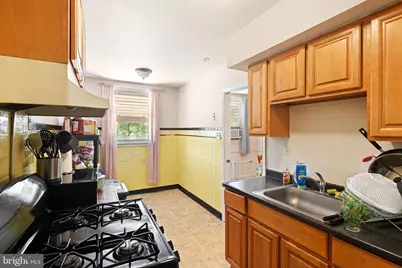802 E 15th Street, Chester, PA 19013 - Photo 9