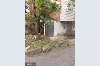 336 W 15th Street, Chester, PA 19013 - Photo 15