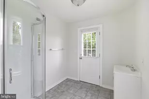 820 Greenhill Rd, Sharon Hill, PA 19079 - Photo 17