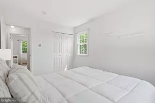 2437 W Colonial Dr, Upper Chichester, PA 19061 - Photo 41