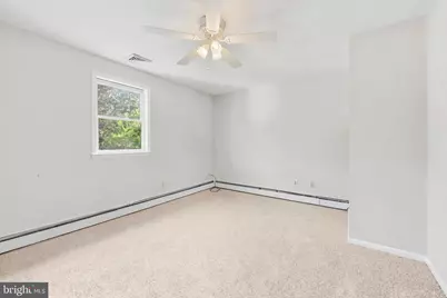 505 W 2nd Street, Essington, PA 19029 - Photo 17