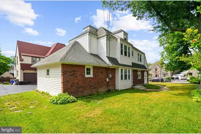 1041 Blythe Avenue, Drexel Hill, PA 19026 - Photo 31