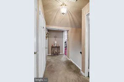 859 Wyndom Terrace, Secane, PA 19018 - Photo 13