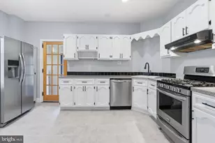313 E Broadway Ave, Clifton Heights, PA 19018 - Photo 15