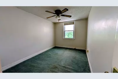 452 Westmont Drive, Darby, PA 19023 - Photo 17