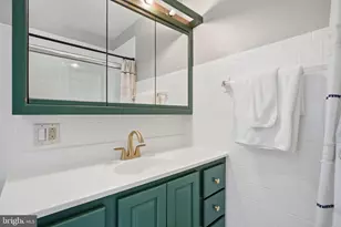 320 Lenox Rd, Havertown, PA 19083 - Photo 37