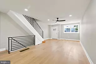 247 N Linden Ave, Upper Darby, PA 19082 - Photo 13