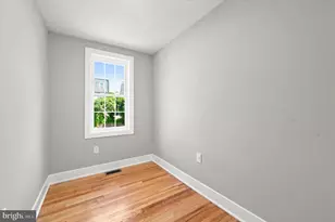247 N Linden Ave, Upper Darby, PA 19082 - Photo 17