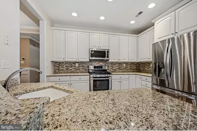 10 Irwin Drive, Upper Chichester, PA 19061 - Photo 23