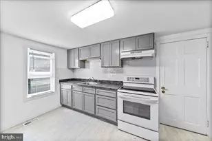 1242 Chestnut St, Marcus Hook, PA 19061 - Photo 13