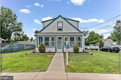 1242 Chestnut Street, Marcus Hook, PA 19061 - Photo 1