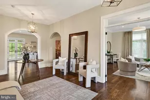 57 Sweetwater Rd, Glen Mills, PA 19342 - Photo 9