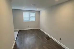216 W Washington Ave, Clifton Heights, PA 19018 - Photo 5