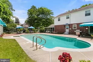 2015 Kerwood Dr, Broomall, PA 19008 - Photo 11
