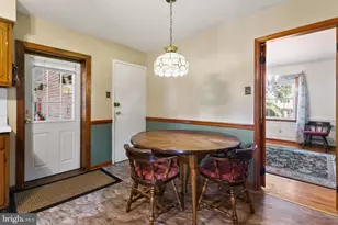 2015 Kerwood Dr, Broomall, PA 19008 - Photo 29