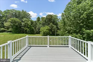 90 Old Barn Dr, West Chester, PA 19382 - Photo 3