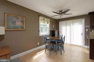 1100 Wynnbrook Rd, Secane, PA 19018 - Photo 7