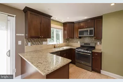 1100 Wynnbrook Road, Secane, PA 19018 - Photo 9