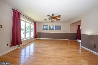 437 Rittenhouse Circle, Havertown, PA 19083 - Photo 5
