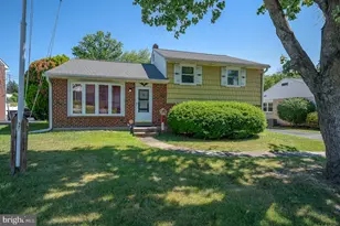 437 Rittenhouse Cir, Havertown, PA 19083 - Photo 1