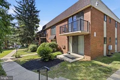 100 E Glenolden Avenue #B-6, Glenolden, PA 19036 - Photo 1