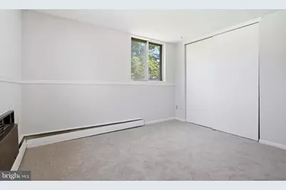 100 E Glenolden Avenue #B-6, Glenolden, PA 19036 - Photo 11