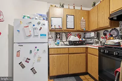 100 E Glenolden Avenue #B-4, Glenolden, PA 19036 - Photo 7