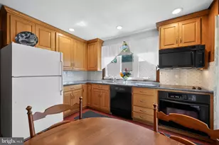 2521 Franklin Ave, Broomall, PA 19008 - Photo 11